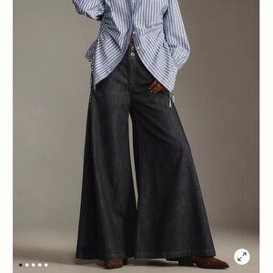 NWT Anthropologie Pilcro Dramazzo Mid-Rise Ultra Wide-Leg Jeans